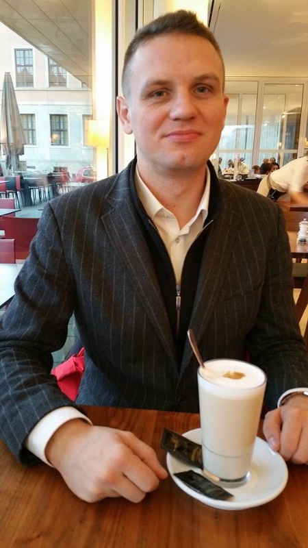 United44的第二张照片--南平征婚网