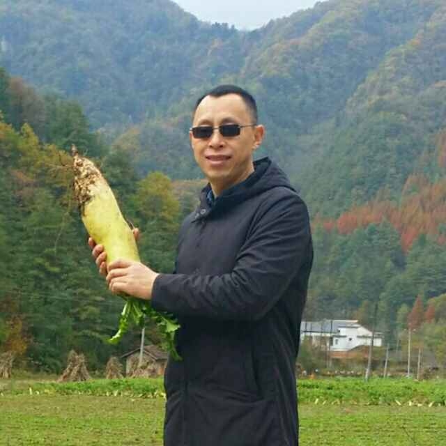 墨迹男的第一张照片--南平征婚网