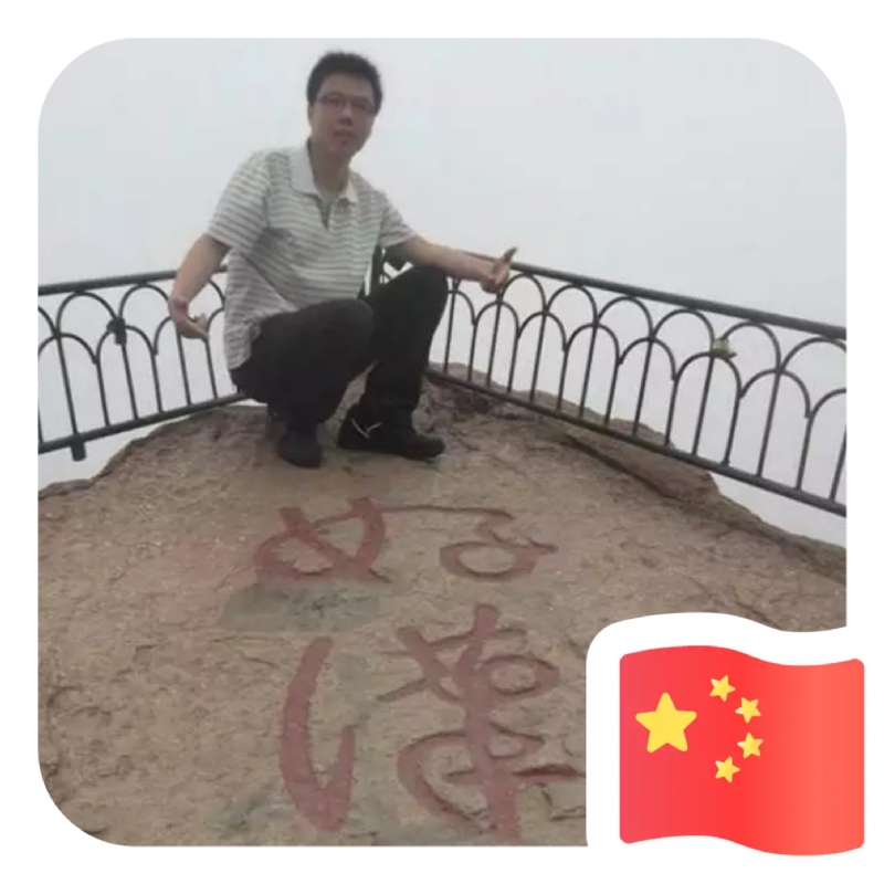 一只小虎牙的第一张照片--南平征婚网