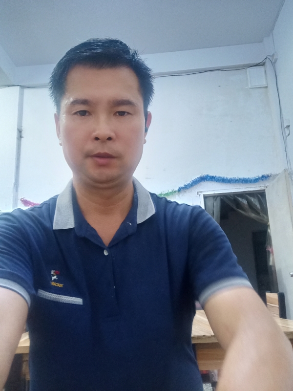 我是自强不息的第一张照片--南平征婚网