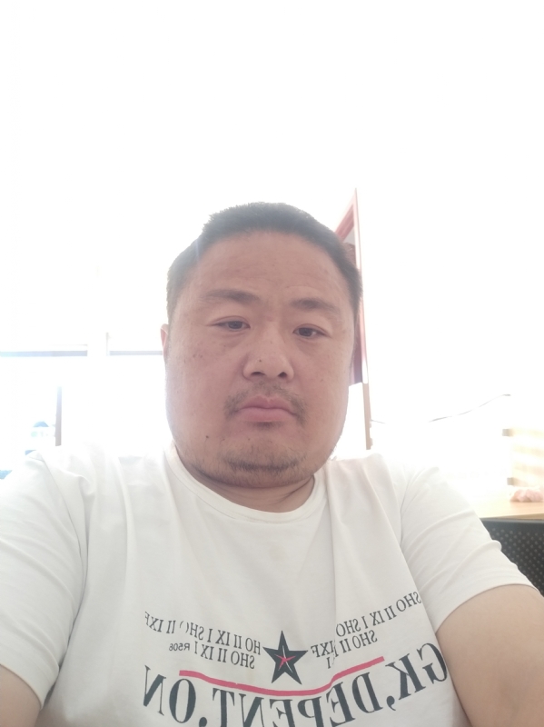 流星隐爱的第三张照片--南平征婚网