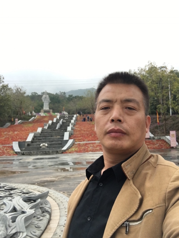 开心的松鼠的第一张照片--南平征婚网