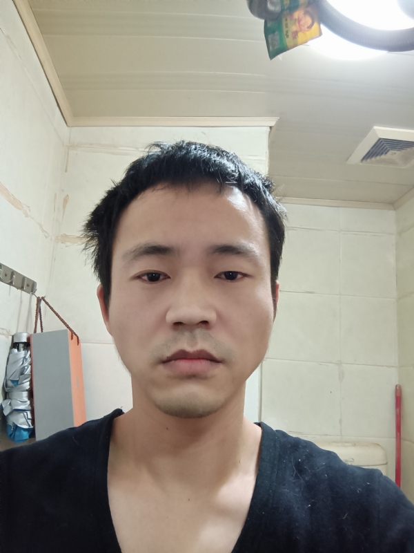 守望天空的第一张照片--南平征婚网